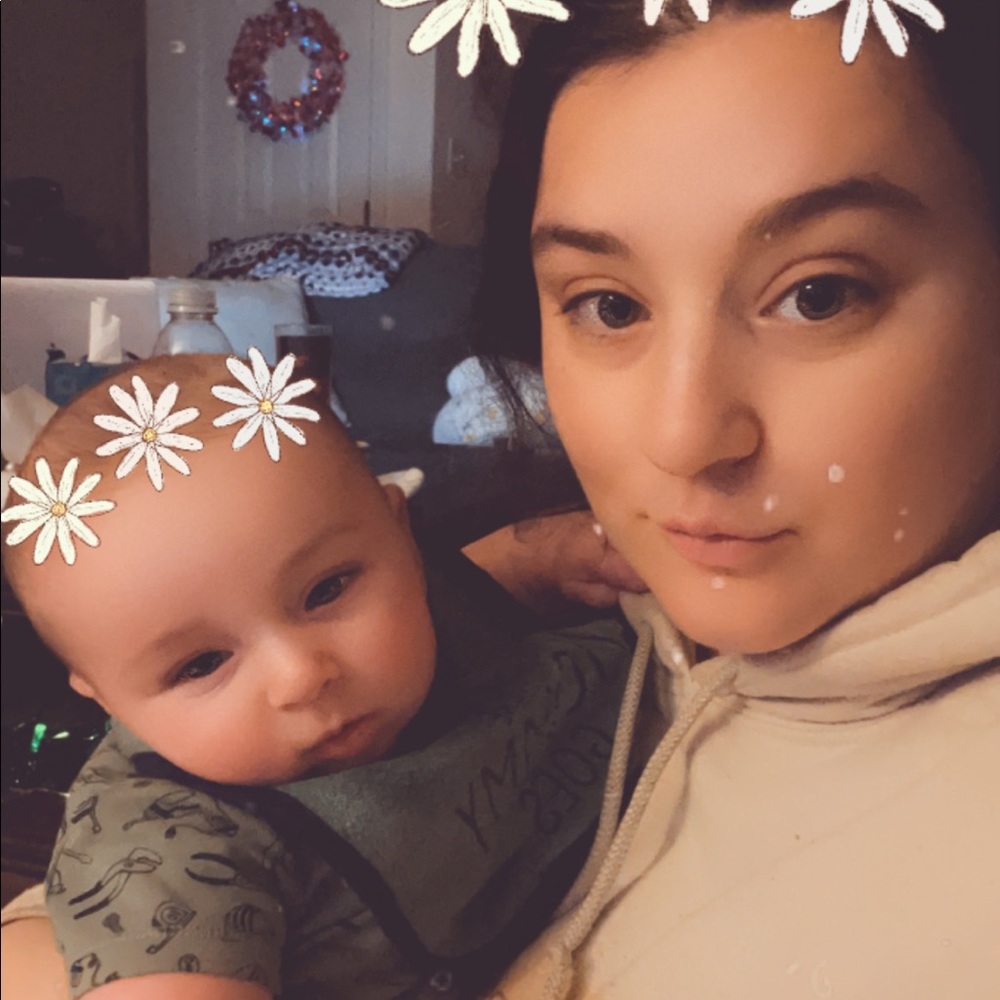 Meet your Posher, Stephanie